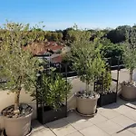 Appartamento T3 Moderne Avec Grande Terrasse, Climatisation Et Parking à 10 Min De La - Fr-1-732-85