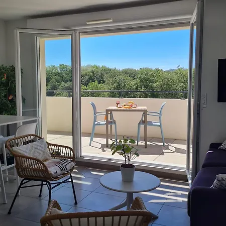 T3 Avec Grande Terrasse Et Vue Sur Les Alberes - Fr-1-732-85 شقة أرجيليه- سور- مير