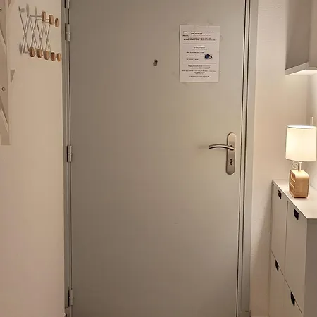 Apartmán T3 Avec Grande Terrasse Et Vue Sur Les Alberes - Fr-1-732-85