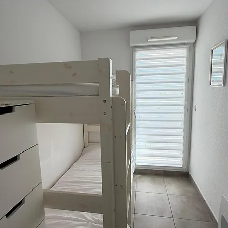 T3 Moderne Avec Grande Terrasse, Climatisation Et Parking à 10 Min De La - Fr-1-732-85 Appartamento *